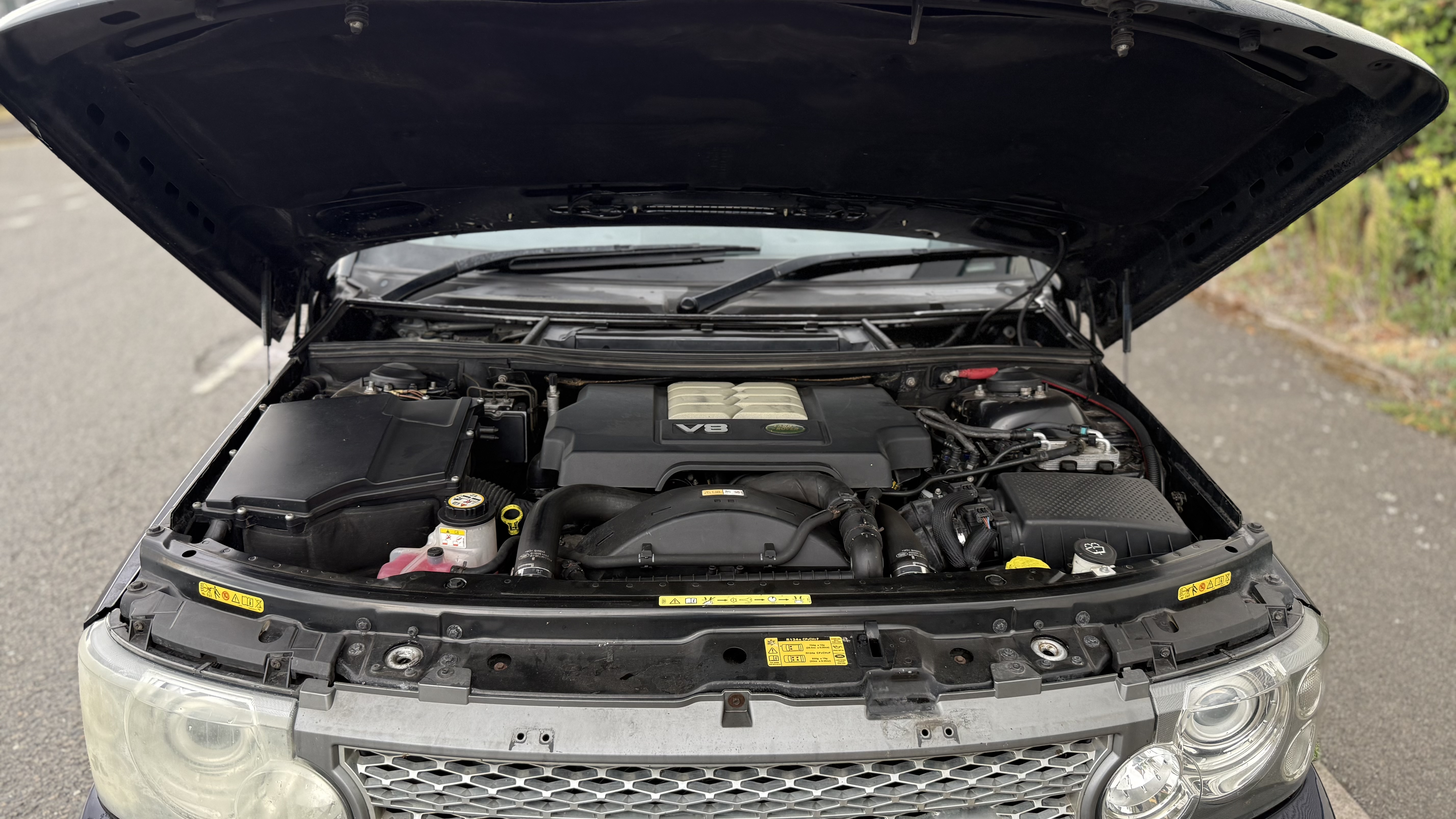 Land Rover Range Rover Vogue (2006) image 12