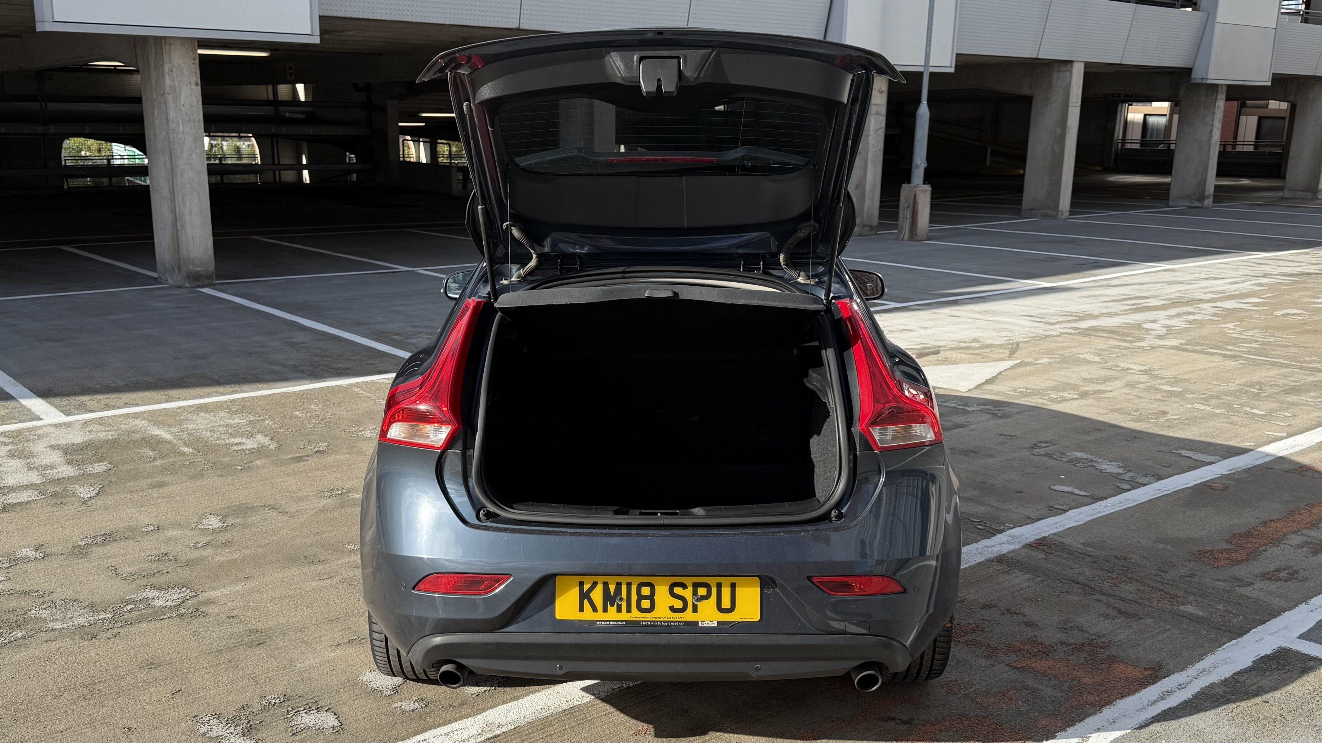 Volvo V40 (2018) image 5