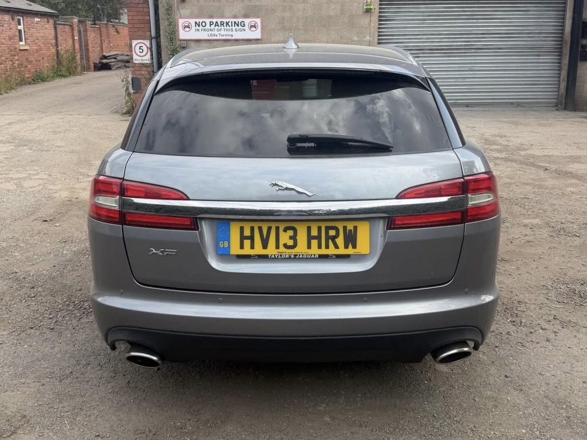 Jaguar XF 3.0d V6 Luxury Sportbrake Auto Euro 5 (s/s) 5dr (2013)