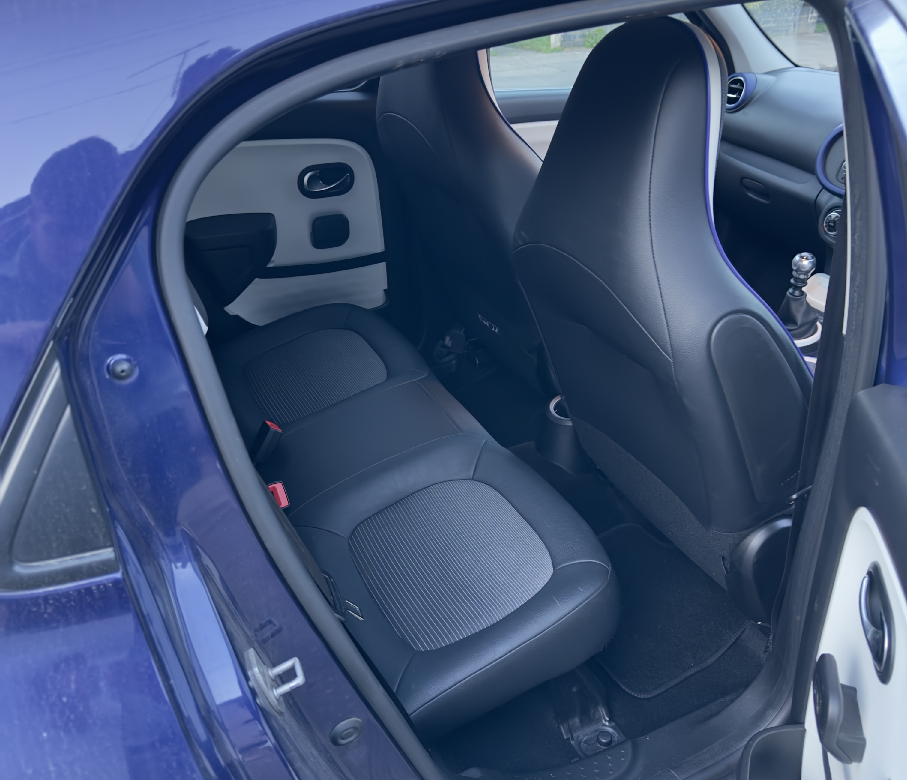 Renault Twingo (2016) image 10