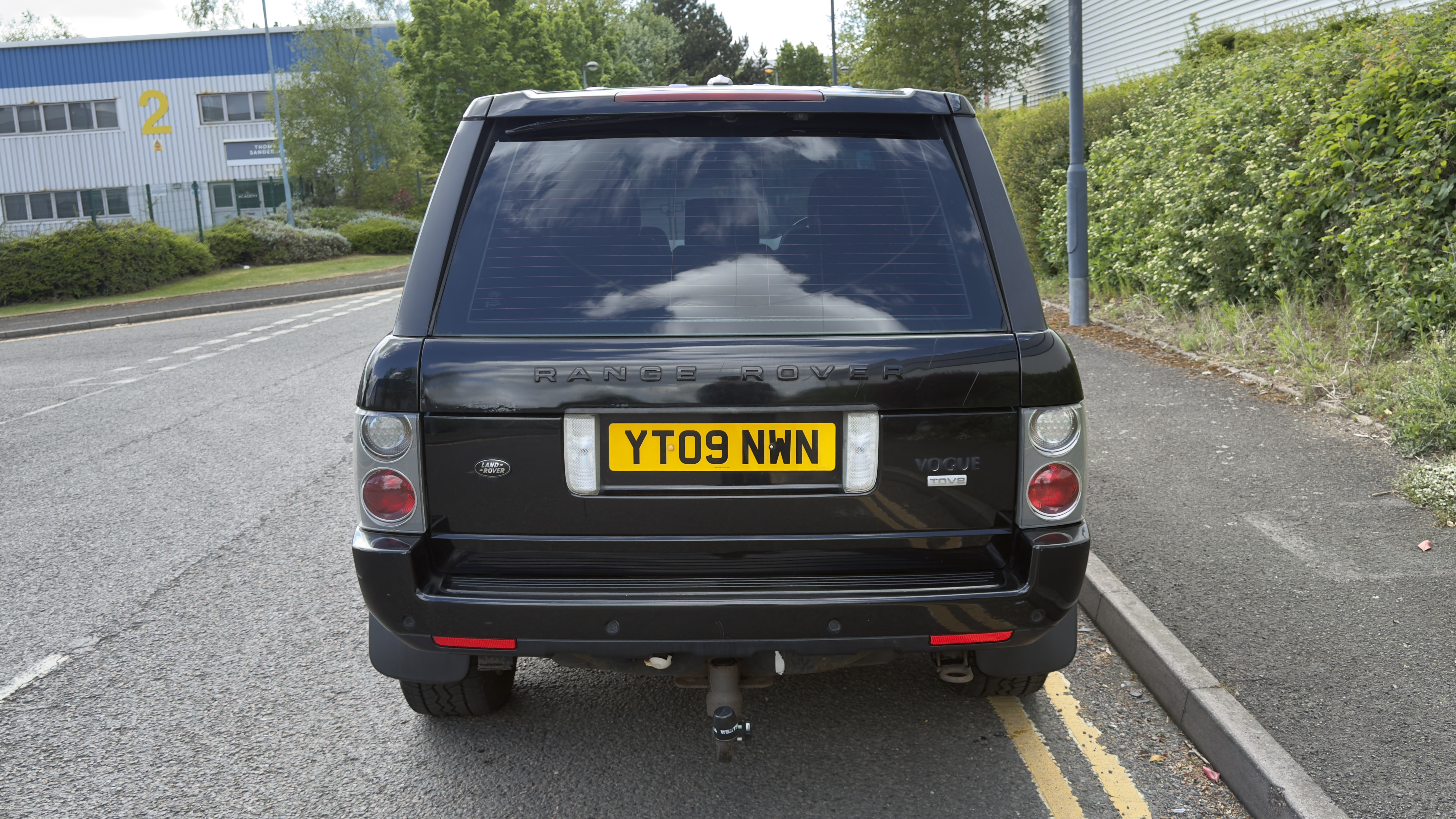 Land Rover Range Rover Vogue (2009) image 4