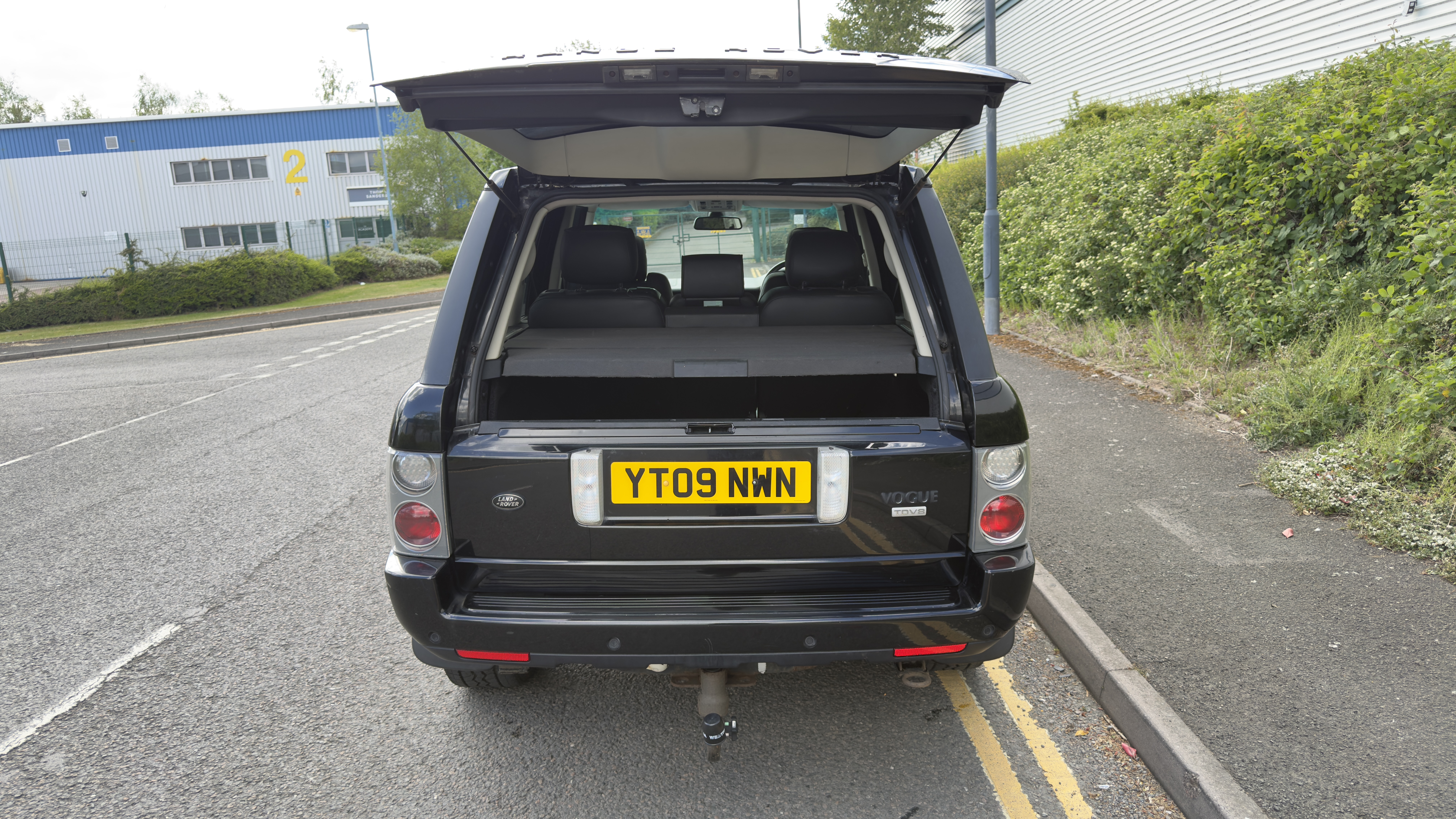 Land Rover Range Rover Vogue (2009) image 5